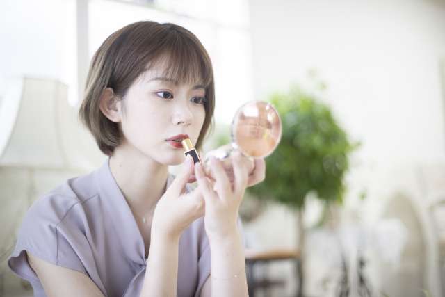 【メイクしたままでも美容鍼は受けられる！？】
