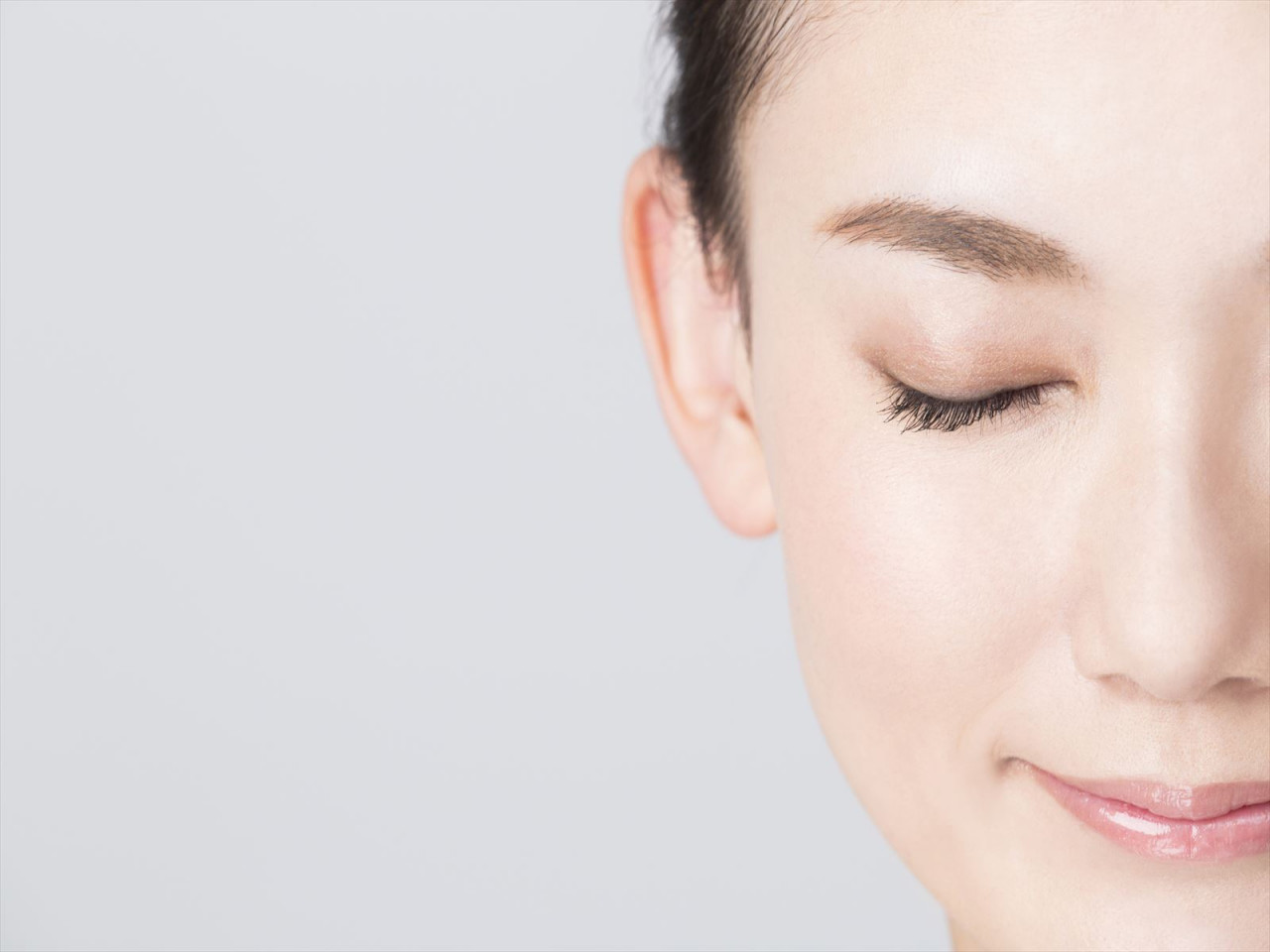 【お顔の左右差の改善方法  ハリスパ堀江院】